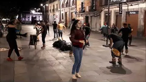 哥伦比亚传奇前皇马球星林孔因车祸不幸逝世，终年55岁